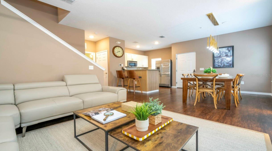 KISSIMMEE, Florida 34746, 4 Bedrooms Bedrooms, ,3 BathroomsBathrooms,Residential,For Sale,EDENSHIRE,0,MFRO6264074