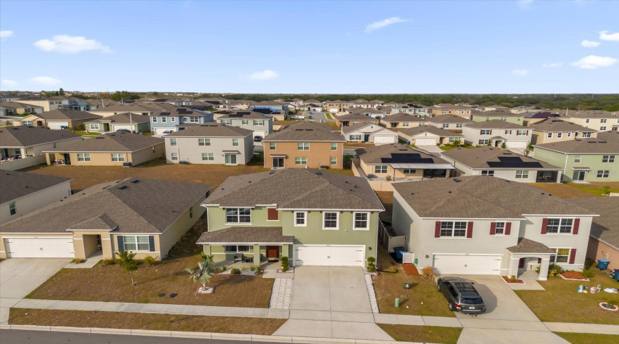 Davenport, Florida 33837, 5 Bedrooms Bedrooms, ,3 Bathroomsbathrooms,Residential,For Sale,Magnolia,Mfro6263978