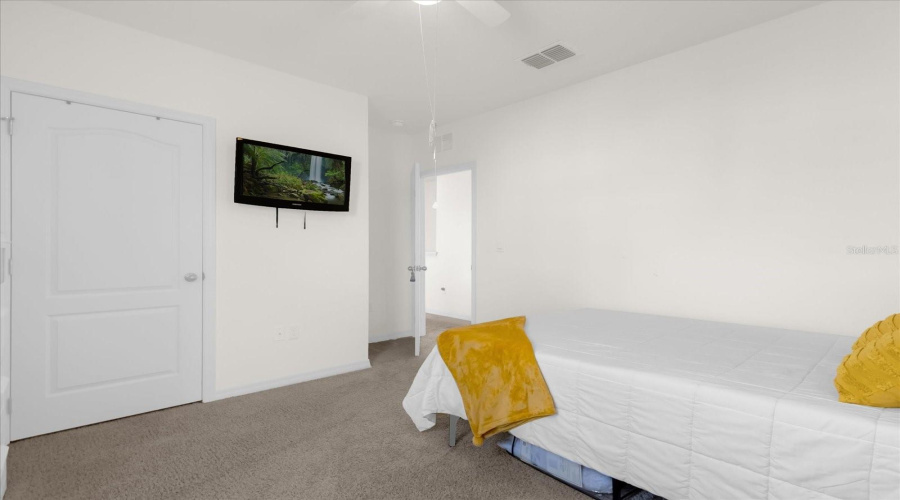 Davenport, Florida 33837, 5 Bedrooms Bedrooms, ,3 Bathroomsbathrooms,Residential,For Sale,Magnolia,Mfro6263978