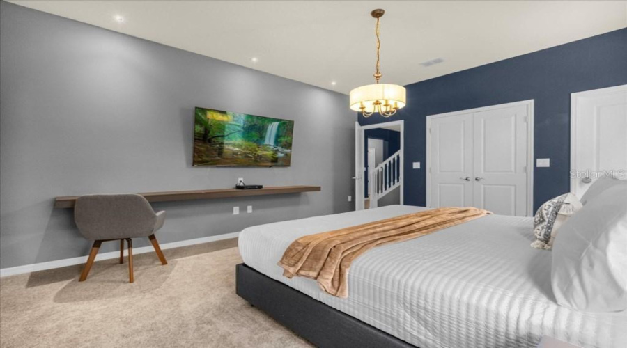 Davenport, Florida 33897, 10 Bedrooms Bedrooms, ,8 Bathroomsbathrooms,Residential,For Sale,Lana,Mfrs5117025