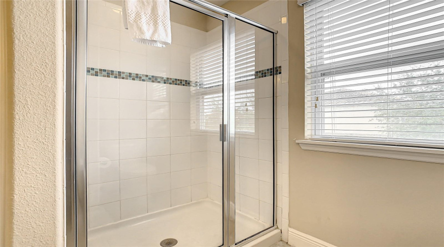 DAVENPORT, Florida 33837, 5 Bedrooms Bedrooms, ,4 BathroomsBathrooms,Residential,For Sale,WILDWOOD,0,MFRO6263897