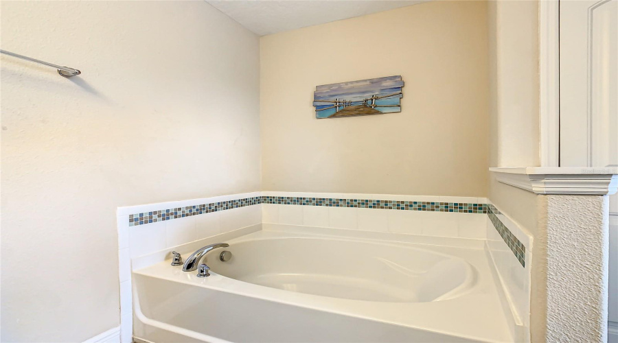DAVENPORT, Florida 33837, 5 Bedrooms Bedrooms, ,4 BathroomsBathrooms,Residential,For Sale,WILDWOOD,0,MFRO6263897
