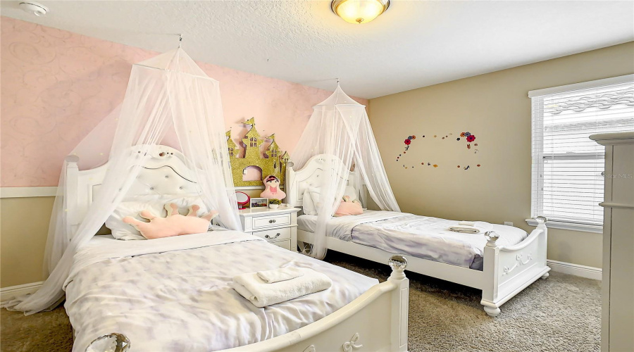 DAVENPORT, Florida 33837, 5 Bedrooms Bedrooms, ,4 BathroomsBathrooms,Residential,For Sale,WILDWOOD,0,MFRO6263897