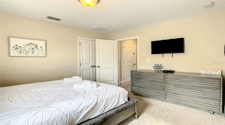 DAVENPORT, Florida 33837, 5 Bedrooms Bedrooms, ,4 BathroomsBathrooms,Residential,For Sale,WILDWOOD,0,MFRO6263897
