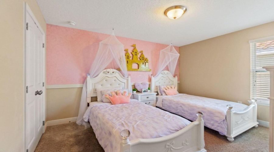 DAVENPORT, Florida 33837, 5 Bedrooms Bedrooms, ,4 BathroomsBathrooms,Residential,For Sale,WILDWOOD,0,MFRO6263897