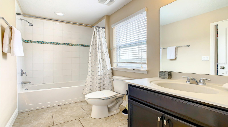 DAVENPORT, Florida 33837, 5 Bedrooms Bedrooms, ,4 BathroomsBathrooms,Residential,For Sale,WILDWOOD,0,MFRO6263897
