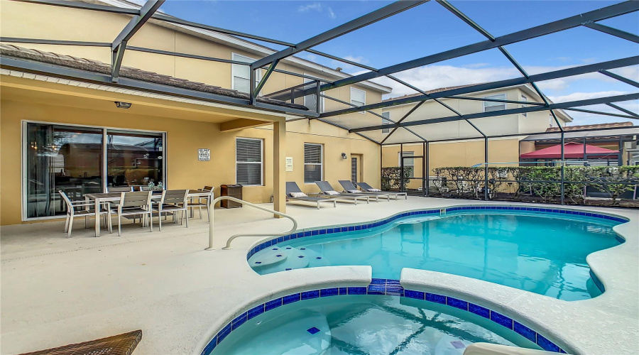 DAVENPORT, Florida 33837, 5 Bedrooms Bedrooms, ,4 BathroomsBathrooms,Residential,For Sale,WILDWOOD,0,MFRO6263897