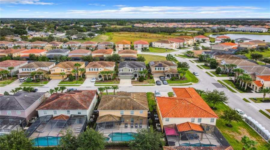 DAVENPORT, Florida 33837, 5 Bedrooms Bedrooms, ,4 BathroomsBathrooms,Residential,For Sale,WILDWOOD,0,MFRO6263897