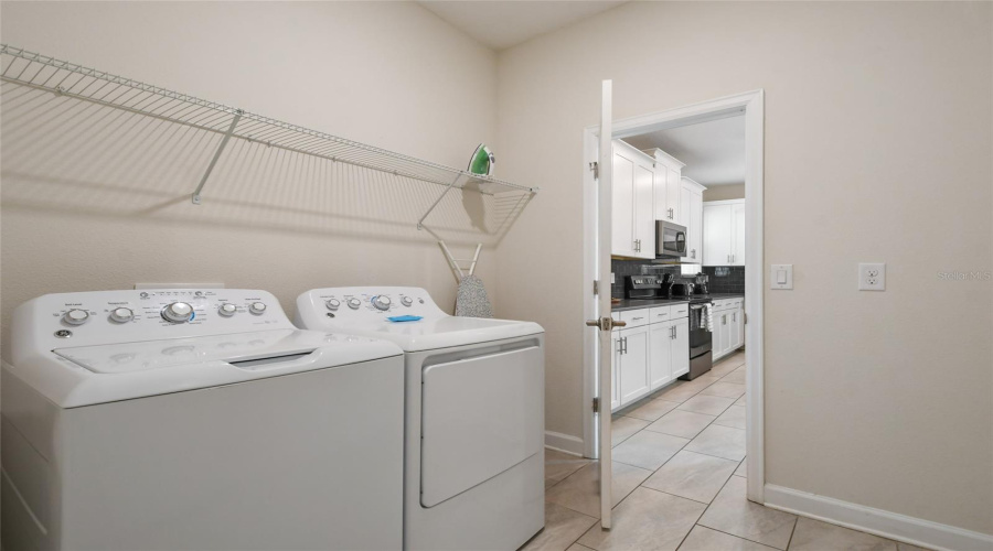 Davenport, Florida 33896, 5 Bedrooms Bedrooms, ,5 Bathroomsbathrooms,Residential,For Sale,Cabot Cliffs,Mfro6263972