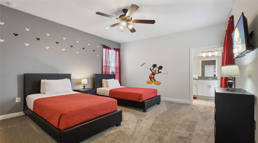 Davenport, Florida 33896, 5 Bedrooms Bedrooms, ,5 Bathroomsbathrooms,Residential,For Sale,Cabot Cliffs,Mfro6263972