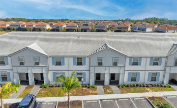 Davenport, Florida 33837, 5 Bedrooms Bedrooms, ,4 Bathroomsbathrooms,Residential,For Sale,Oak Spring,Mfrtb8329948