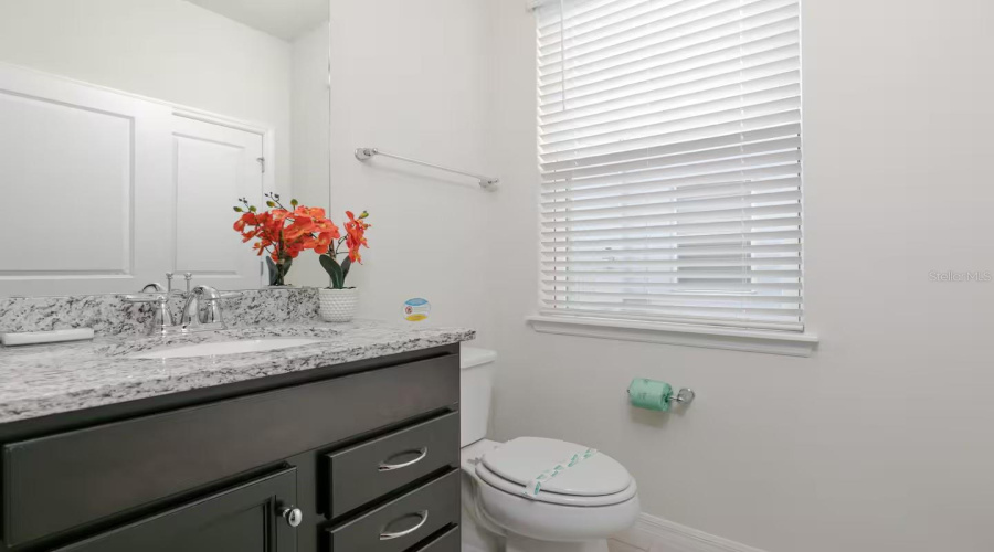DAVENPORT, Florida 33897, 7 Bedrooms Bedrooms, ,5 BathroomsBathrooms,Residential,For Sale,KONA,0,MFRO6264499