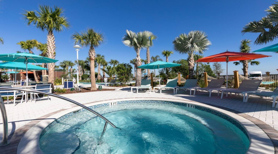 DAVENPORT, Florida 33897, 7 Bedrooms Bedrooms, ,5 BathroomsBathrooms,Residential,For Sale,KONA,0,MFRO6264499
