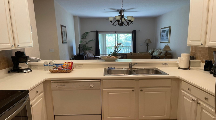 DAVENPORT, Florida 33897, 3 Bedrooms Bedrooms, ,2 BathroomsBathrooms,Residential,For Sale,LUCAYA,MFRTB8331380