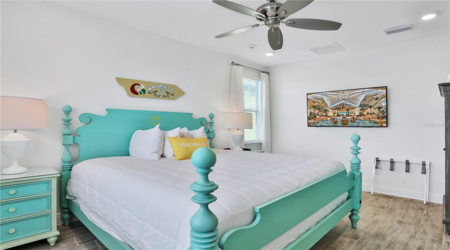 KISSIMMEE, Florida 34747, 8 Bedrooms Bedrooms, ,8 BathroomsBathrooms,Residential,For Sale,PARROT HEAD,0,MFRO6265271