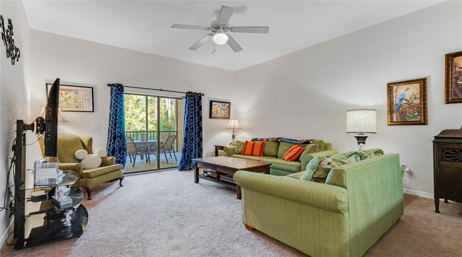 KISSIMMEE, Florida 34747, 2 Bedrooms Bedrooms, ,2 BathroomsBathrooms,Residential,For Sale,TREASURE TROVE,0,MFRO6264771