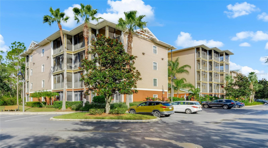 KISSIMMEE, Florida 34747, 2 Bedrooms Bedrooms, ,2 BathroomsBathrooms,Residential,For Sale,TREASURE TROVE,0,MFRO6264771