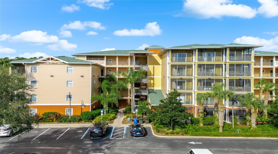KISSIMMEE, Florida 34747, 2 Bedrooms Bedrooms, ,2 BathroomsBathrooms,Residential,For Sale,TREASURE TROVE,0,MFRO6264771