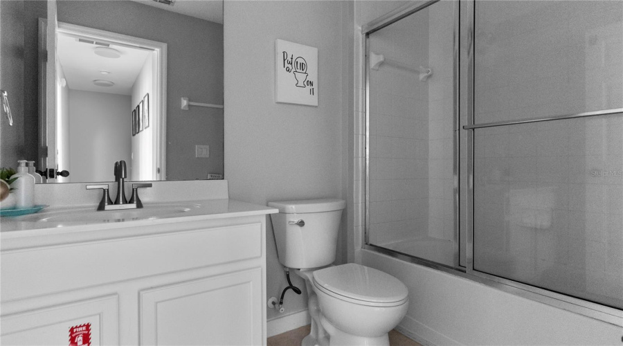 Kissimmee, Florida 34746, 3 Bedrooms Bedrooms, ,2 Bathroomsbathrooms,Residential,For Sale,Las Fuentes,Mfro6265647