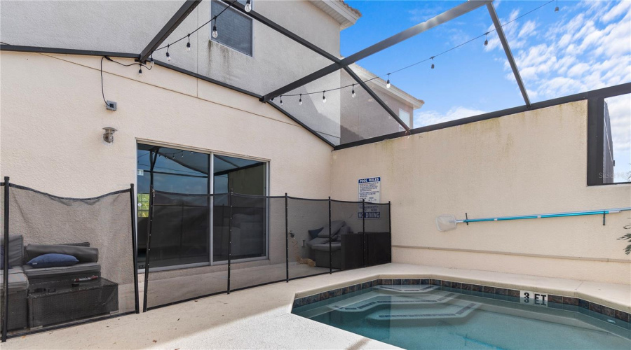 Kissimmee, Florida 34746, 3 Bedrooms Bedrooms, ,2 Bathroomsbathrooms,Residential,For Sale,Las Fuentes,Mfro6265647