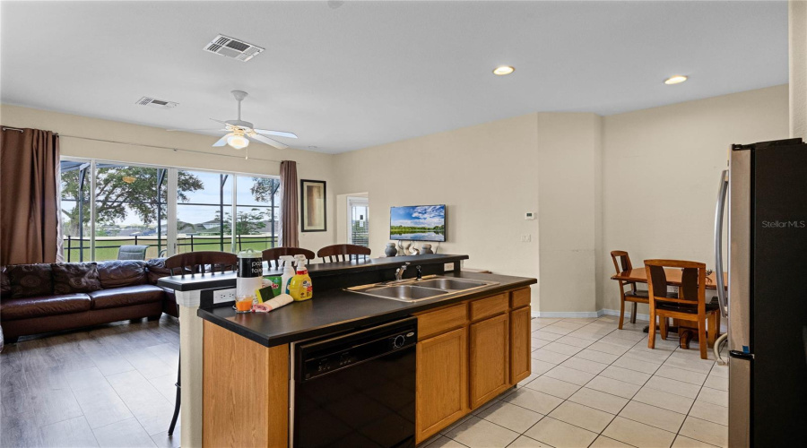 Davenport, Florida 33837, 5 Bedrooms Bedrooms, ,3 Bathroomsbathrooms,Residential,For Sale,Cadiz,Mfrs5117309