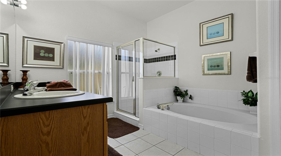 Davenport, Florida 33837, 5 Bedrooms Bedrooms, ,3 Bathroomsbathrooms,Residential,For Sale,Cadiz,Mfrs5117309