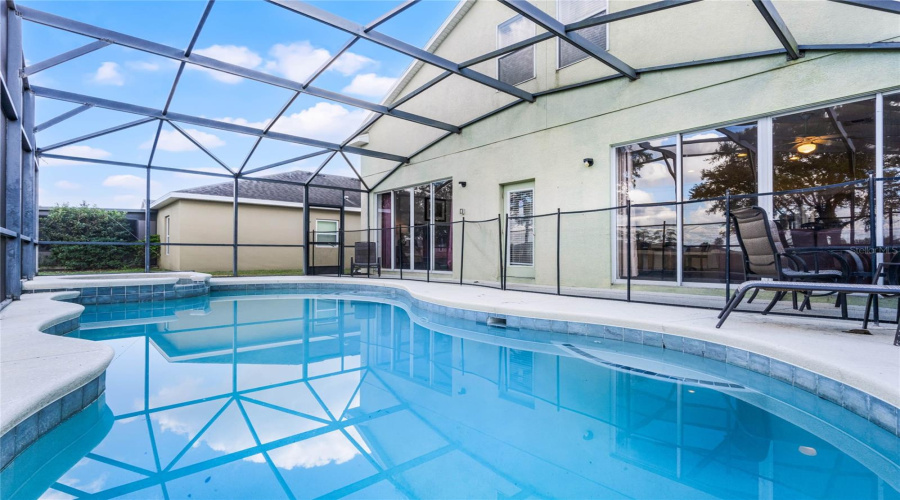 Davenport, Florida 33837, 5 Bedrooms Bedrooms, ,3 Bathroomsbathrooms,Residential,For Sale,Cadiz,Mfrs5117309