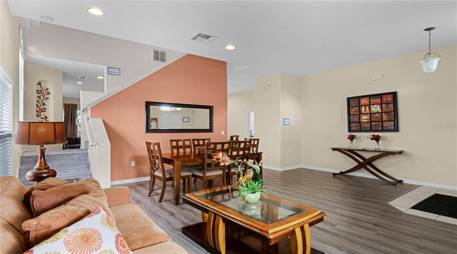 Davenport, Florida 33837, 5 Bedrooms Bedrooms, ,3 Bathroomsbathrooms,Residential,For Sale,Cadiz,Mfrs5117309