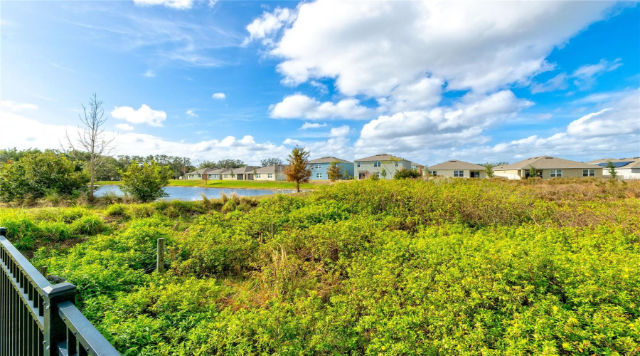 Davenport, Florida 33837, 3 Bedrooms Bedrooms, ,2 Bathroomsbathrooms,Residential,For Sale,Noble,Mfrs5117047