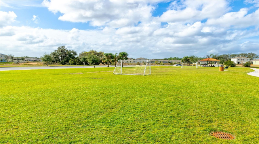 Davenport, Florida 33837, 3 Bedrooms Bedrooms, ,2 Bathroomsbathrooms,Residential,For Sale,Noble,Mfrs5117047