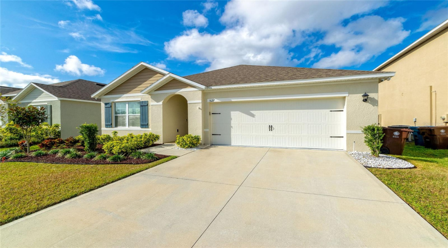 Davenport, Florida 33837, 3 Bedrooms Bedrooms, ,2 Bathroomsbathrooms,Residential,For Sale,Noble,Mfrs5117047