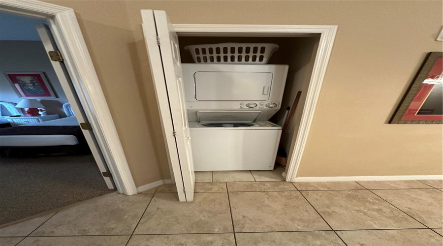 Davenport, Florida 33837, 3 Bedrooms Bedrooms, ,2 Bathroomsbathrooms,Residential,For Sale,Rum Run,Mfro6265933