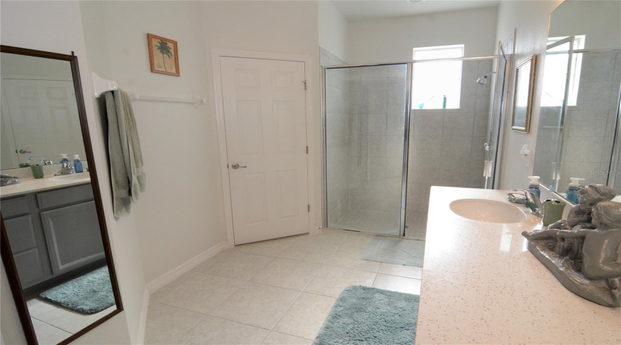 Kissimmee, Florida 34746, 4 Bedrooms Bedrooms, ,2 Bathroomsbathrooms,Residential,For Sale,Jernigan,Mfro6265673