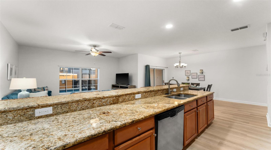 Kissimmee, Florida 34747, 4 Bedrooms Bedrooms, ,3 Bathroomsbathrooms,Residential,For Sale,Bismarck Palm,Mfro6266279
