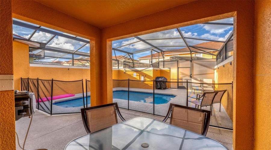 Kissimmee, Florida 34747, 4 Bedrooms Bedrooms, ,3 Bathroomsbathrooms,Residential,For Sale,Bismarck Palm,Mfro6266279
