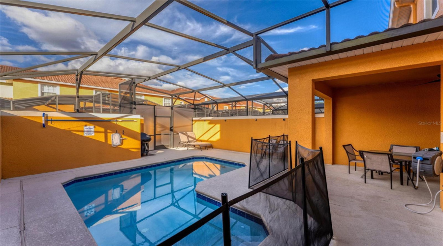 Kissimmee, Florida 34747, 4 Bedrooms Bedrooms, ,3 Bathroomsbathrooms,Residential,For Sale,Bismarck Palm,Mfro6266279