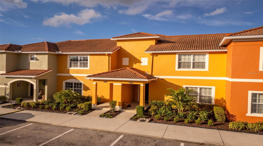 Kissimmee, Florida 34747, 4 Bedrooms Bedrooms, ,3 Bathroomsbathrooms,Residential,For Sale,Bismarck Palm,Mfro6266279
