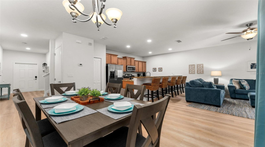 Kissimmee, Florida 34747, 4 Bedrooms Bedrooms, ,3 Bathroomsbathrooms,Residential,For Sale,Bismarck Palm,Mfro6266279