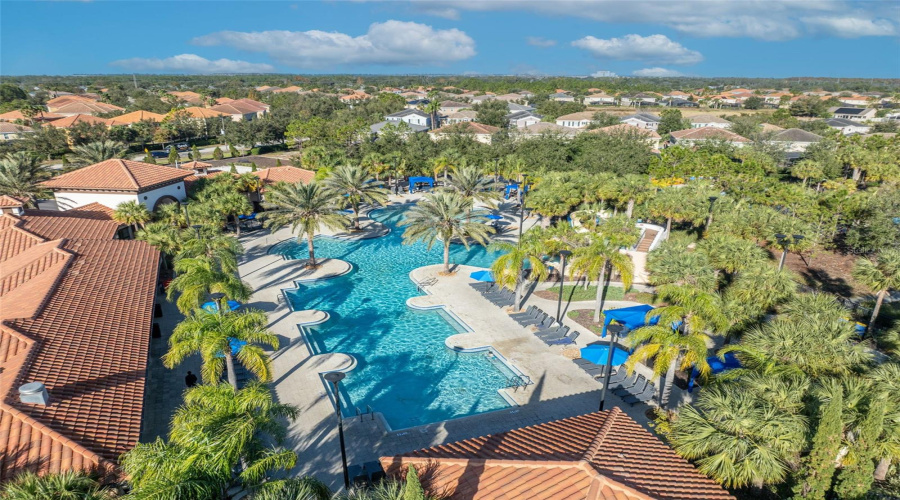 Davenport, Florida 33837, 6 Bedrooms Bedrooms, ,5 Bathroomsbathrooms,Residential,For Sale,Oak Reflection Loop,Mfro6264655