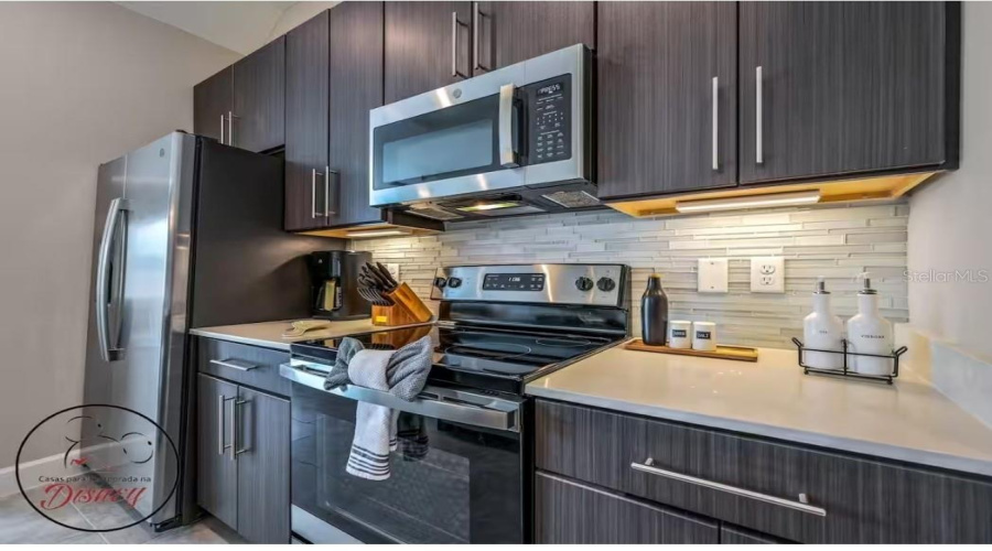 Davenport, Florida 33896, 4 Bedrooms Bedrooms, ,4 Bathroomsbathrooms,Residential,For Sale,Villa Domani,Mfro6265003