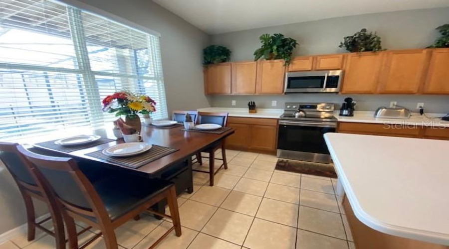 DAVENPORT, Florida 33896, 5 Bedrooms Bedrooms, ,4 BathroomsBathrooms,Residential,For Sale,SUSSEX,0,MFRS5117208