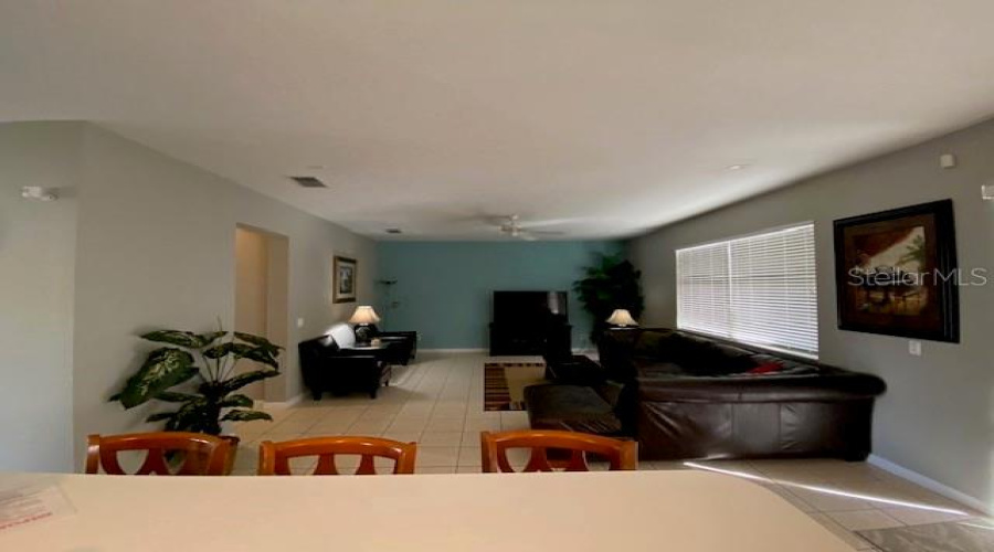 DAVENPORT, Florida 33896, 5 Bedrooms Bedrooms, ,4 BathroomsBathrooms,Residential,For Sale,SUSSEX,0,MFRS5117208