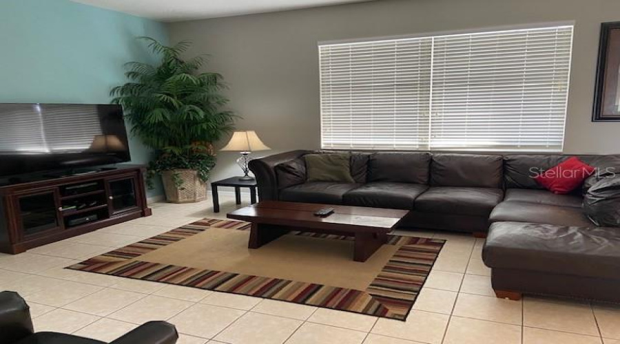 DAVENPORT, Florida 33896, 5 Bedrooms Bedrooms, ,4 BathroomsBathrooms,Residential,For Sale,SUSSEX,0,MFRS5117208