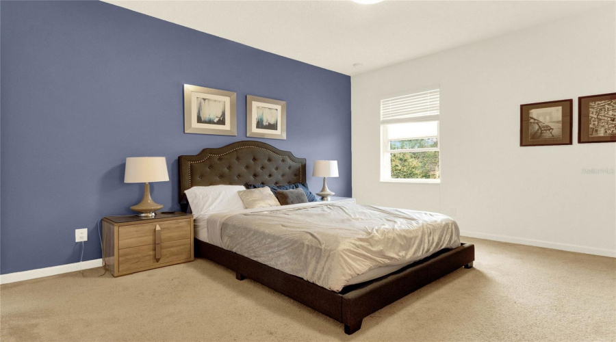 DAVENPORT, Florida 33837, 6 Bedrooms Bedrooms, ,5 BathroomsBathrooms,Residential,For Sale,OAKBOURNE,0,MFRC7502369