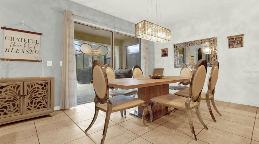 DAVENPORT, Florida 33837, 6 Bedrooms Bedrooms, ,5 BathroomsBathrooms,Residential,For Sale,OAKBOURNE,0,MFRC7502369