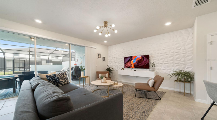 DAVENPORT, Florida 33897, 5 Bedrooms Bedrooms, ,4 BathroomsBathrooms,Residential,For Sale,LANA,0,MFRO6265856
