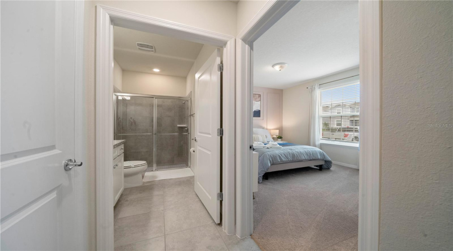 DAVENPORT, Florida 33897, 5 Bedrooms Bedrooms, ,4 BathroomsBathrooms,Residential,For Sale,LANA,0,MFRO6265856