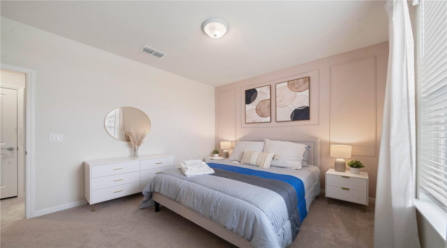 DAVENPORT, Florida 33897, 5 Bedrooms Bedrooms, ,4 BathroomsBathrooms,Residential,For Sale,LANA,0,MFRO6265856