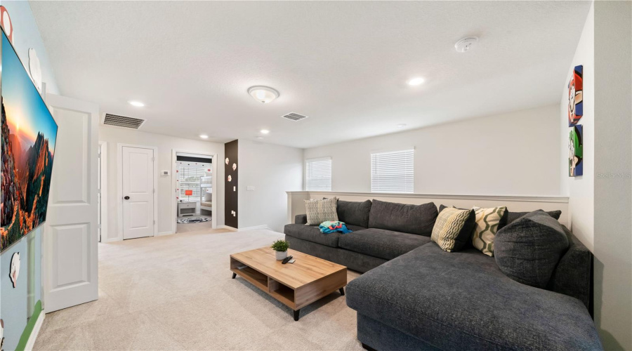 DAVENPORT, Florida 33897, 5 Bedrooms Bedrooms, ,4 BathroomsBathrooms,Residential,For Sale,LANA,0,MFRO6265856