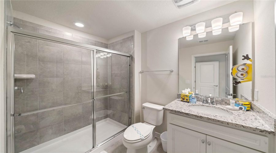 DAVENPORT, Florida 33897, 5 Bedrooms Bedrooms, ,4 BathroomsBathrooms,Residential,For Sale,LANA,0,MFRO6265856